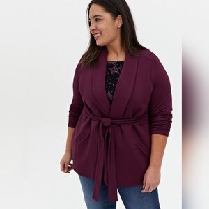 🌻NWT!! Torrid Burgundy Knit Tie Waist Blazer, Size 3